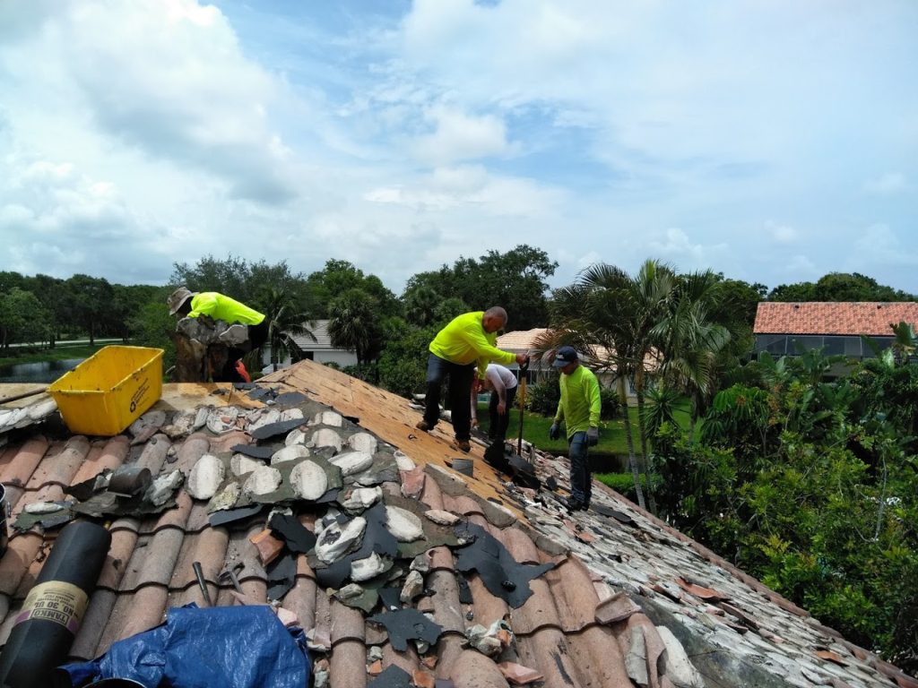 Best Local Roof Repair Contractor in West Palm Beach, FL
