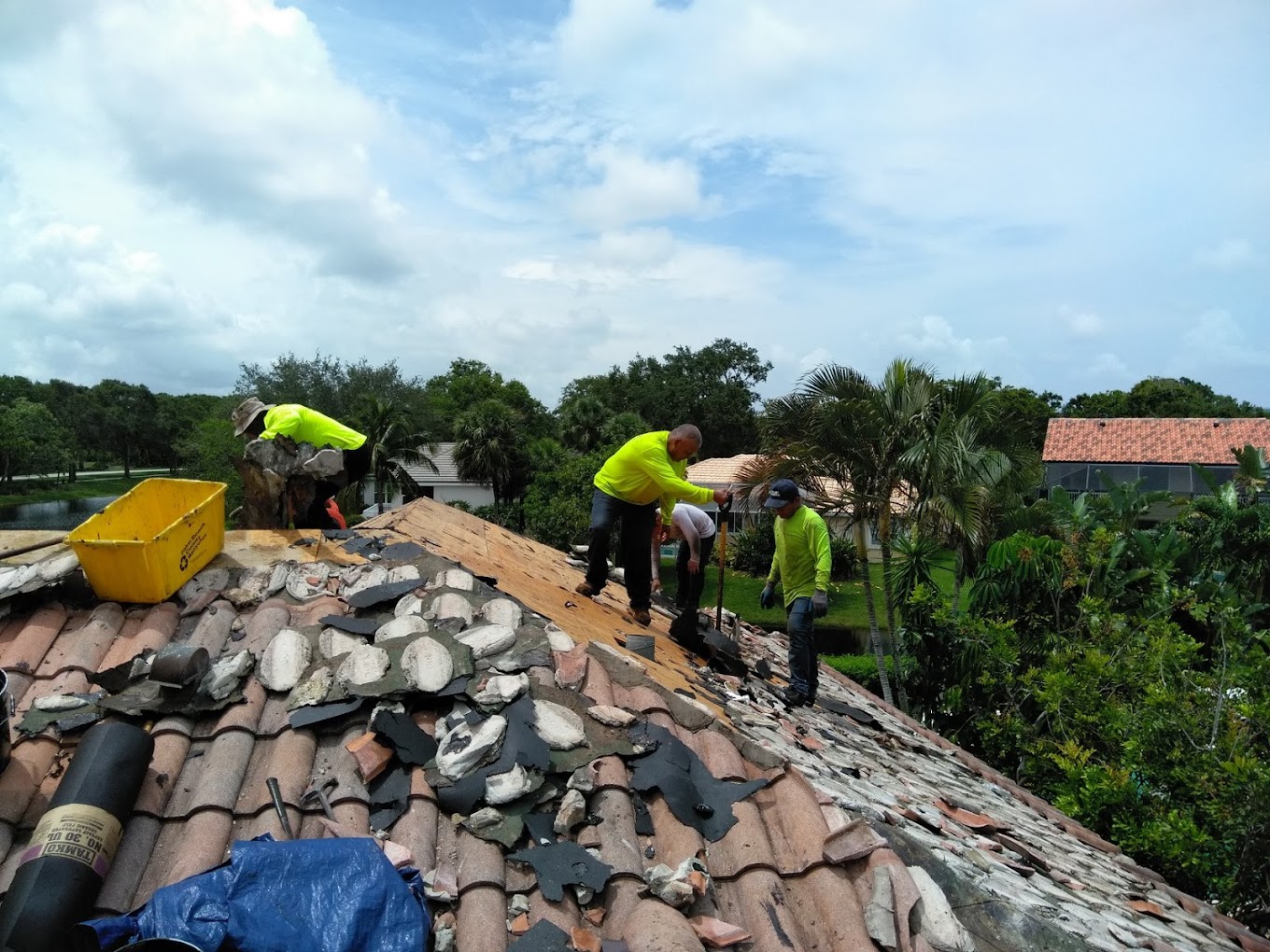 Best Local Roof Repair Contractor in West Palm Beach, FL